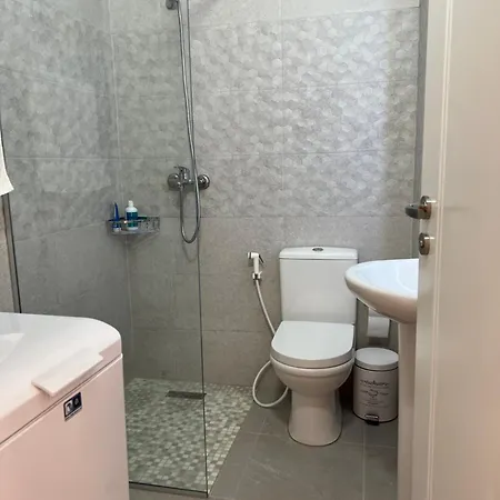 Sunny Breeze * Vlorë