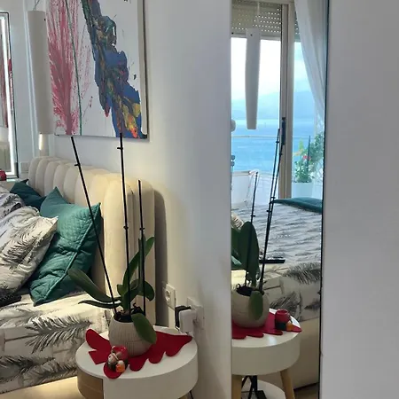 Sunny Breeze Apartment Vlorë