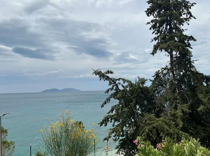 Apartmán Sunny Breeze Vlorë