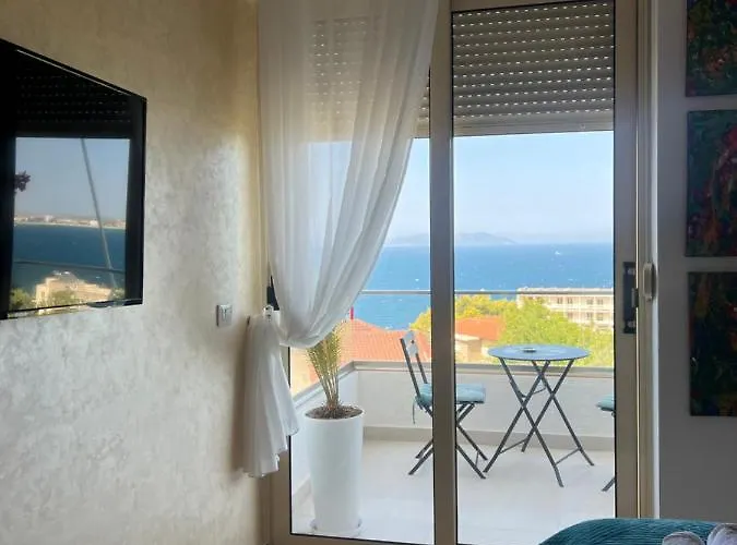 Sunny Breeze Vlorë